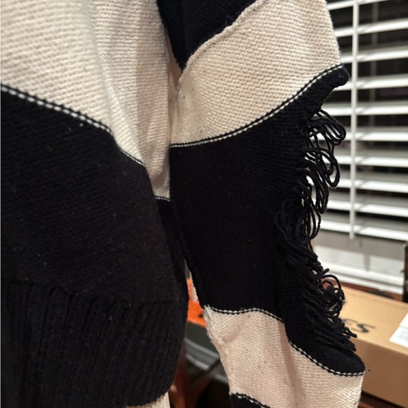 PLANET BY LAUREN G Black and White Striped Holey Moley Women's Sweater OSFM - Picture 2 of 6